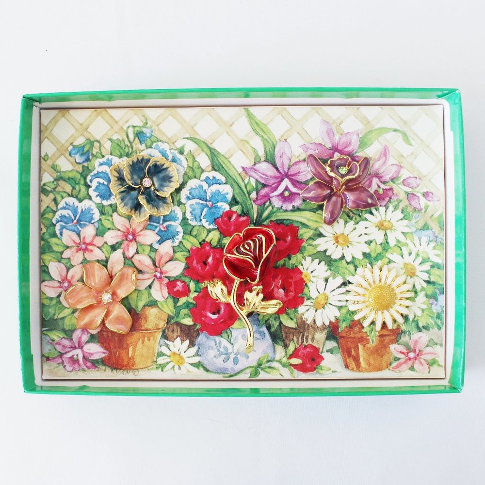 Joan Rivers Changeable Pin with 5 Flowers